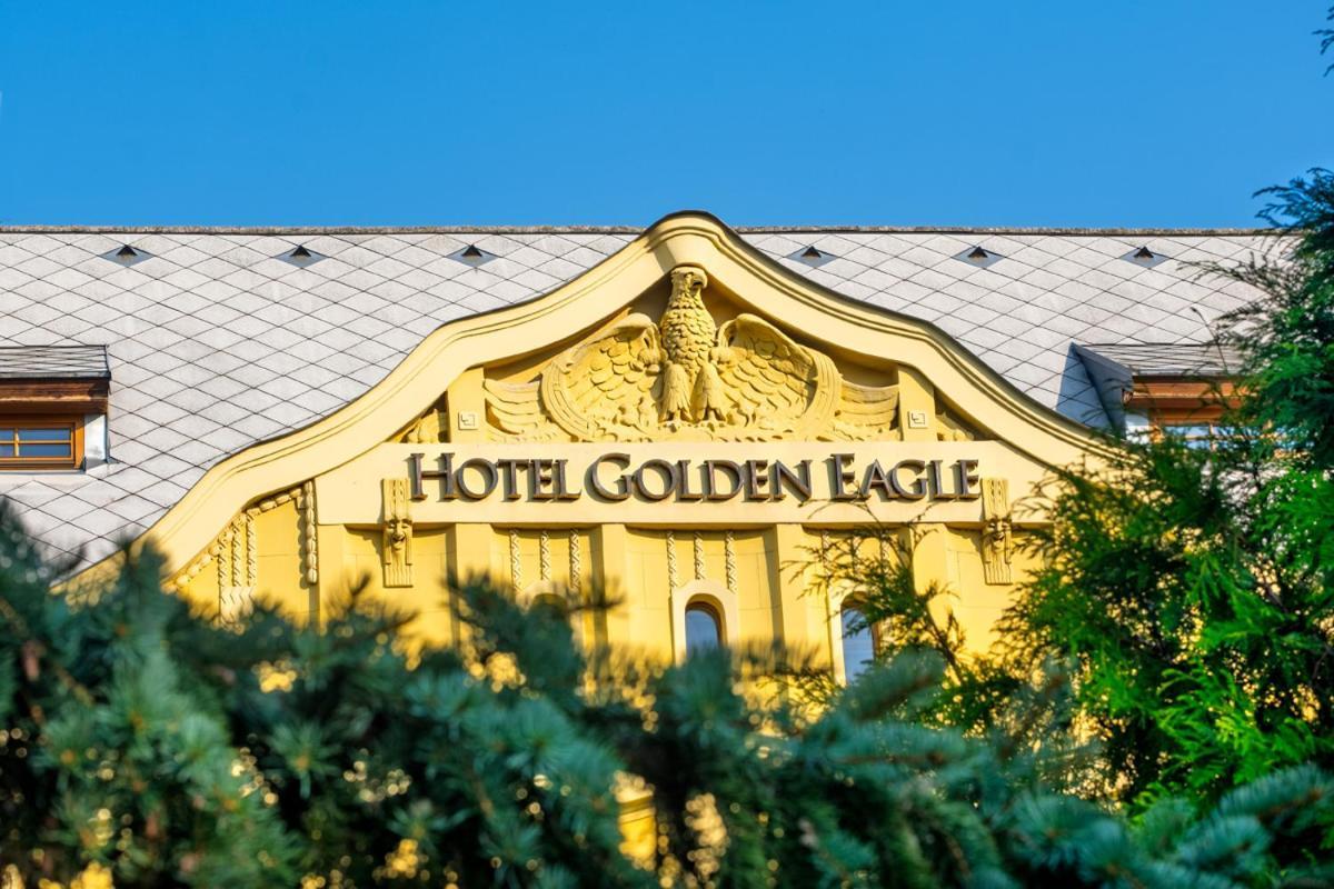 Hotel Golden Eagle Levice Eksteriør bilde